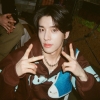 avatar-img